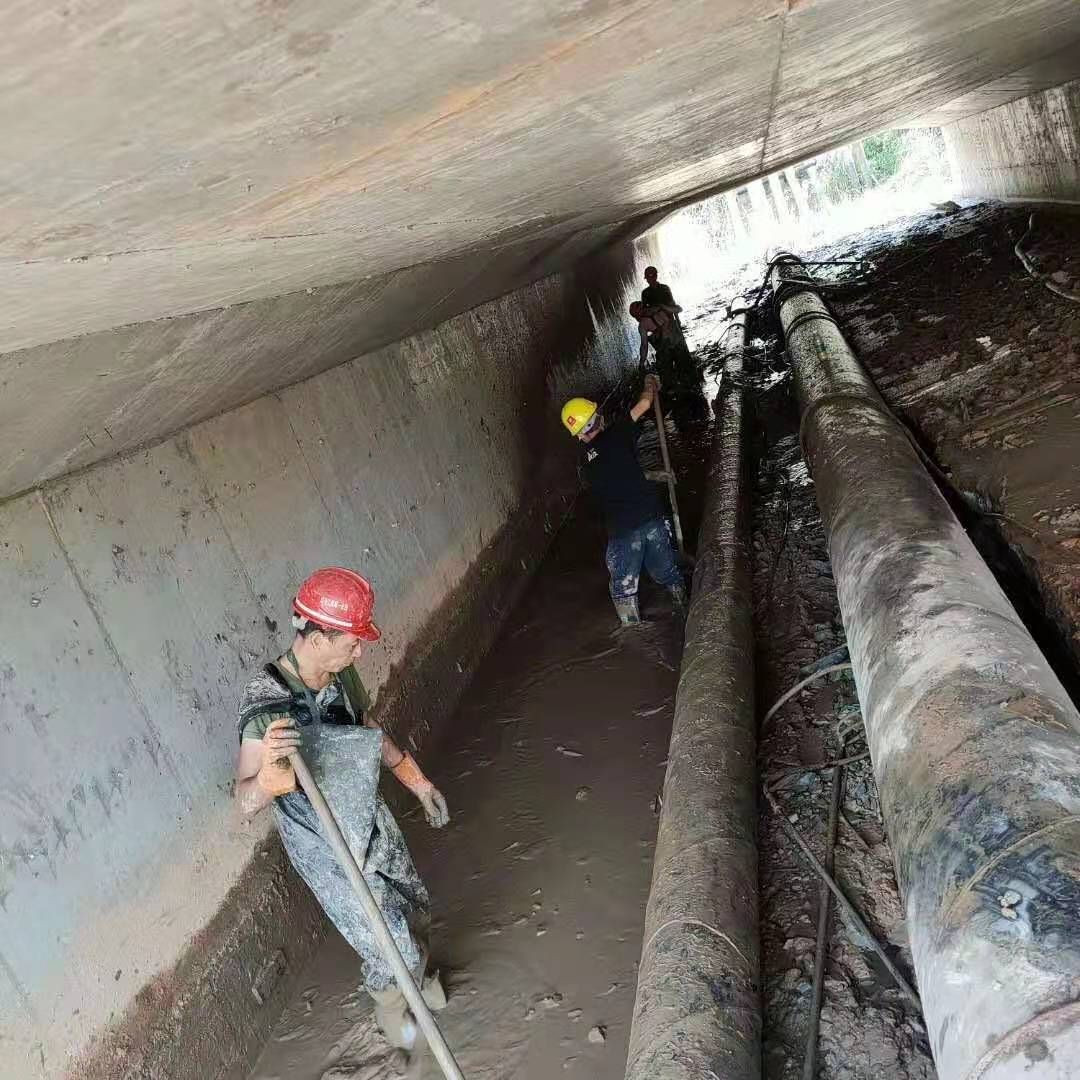 青湖路街道工业管道清淤